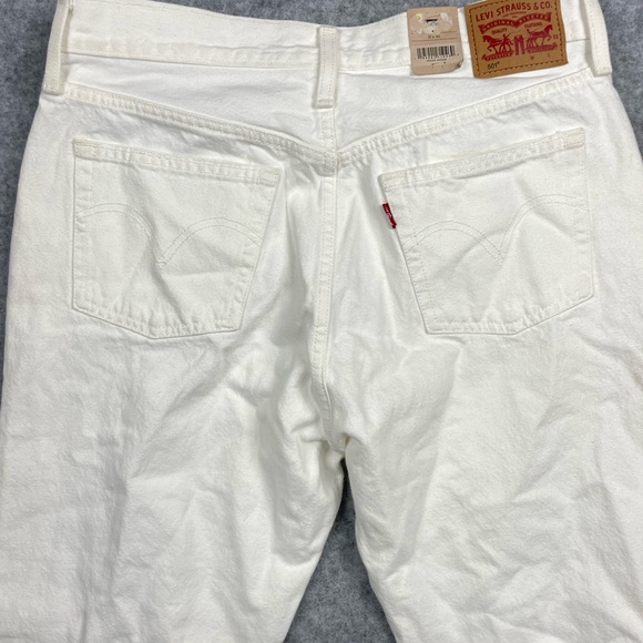Levis 501 Men’s 31x30 White Original Straight Button‎ Fly Distressed Denim NWT - Picture 10 of 12